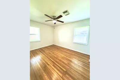 8733 Lugary Drive, Houston, TX 77074 - Photo 13