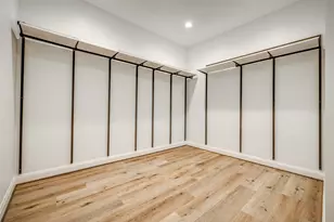 217 Arborwood Dr, Waller, TX 77484 - Photo 37