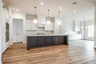 217 Arborwood Dr, Waller, TX 77484 - Photo 13