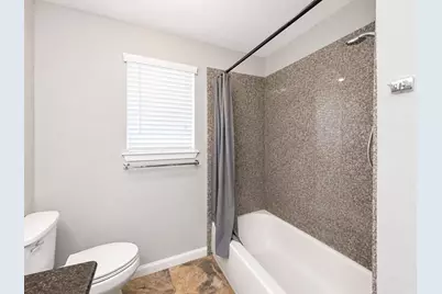 12027 Silver Island Circle, Houston, TX 77067 - Photo 9