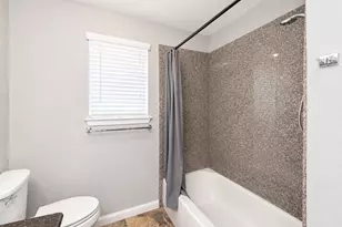 12027 Silver Island Cir, Houston, TX 77067 - Photo 9