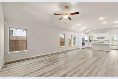 31977 Retama Ranch, Spring, TX 77386 - Photo 3