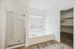 1264 Seamist Dr, Houston, TX 77008 - Photo 13