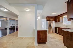 7522 Fernbrook Ln, Houston, TX 77070 - Photo 19