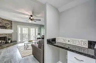 5005 Georgi Ln, Houston, TX 77092 - Photo 7