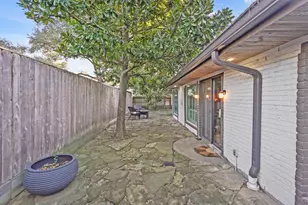 758 W 42nd St, Houston, TX 77018 - Photo 25