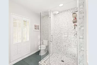 758 W 42nd Street, Houston, TX 77018 - Photo 19