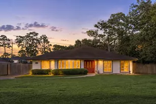 758 W 42nd St, Houston, TX 77018 - Photo 3