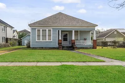 1810 Cortlandt Street, Houston, TX 77008 - Photo 1
