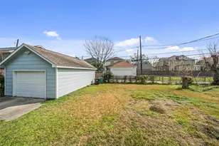 1810 Cortlandt St, Houston, TX 77008 - Photo 5