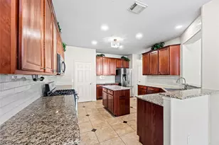 11023 Barker Grv Ln, Cypress, TX 77433 - Photo 9