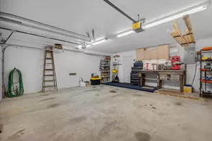 7105 Broadway St, Galveston, TX 77554 - Photo 25