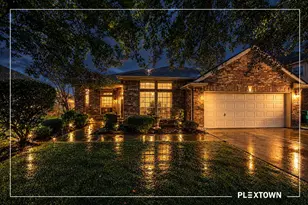 813 Irish Maple St, Seabrook, TX 77586 - Photo 1
