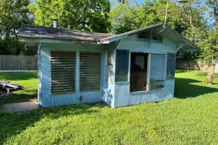 309 S Orchid Dr, Texas City, TX 77591 - Photo 11