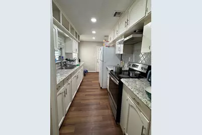 309 S Orchid Drive, Texas City, TX 77590 - Photo 3