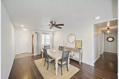 2406 Willowby Drive, Houston, TX 77008 - Photo 7