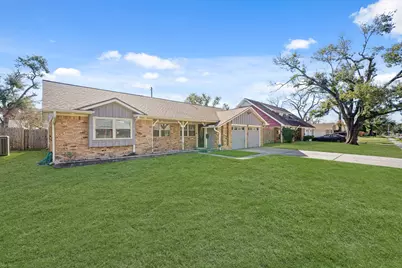 2406 Willowby Drive, Houston, TX 77008 - Photo 3