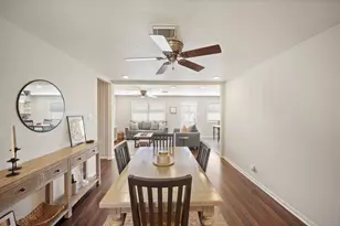 2406 Willowby Dr, Houston, TX 77008 - Photo 5