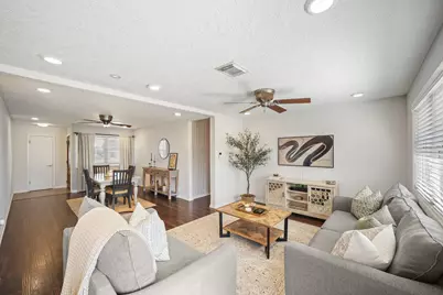 2406 Willowby Drive, Houston, TX 77008 - Photo 9