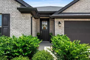 15881 Hayes Market Loop, Conroe, TX 77302 - Photo 3