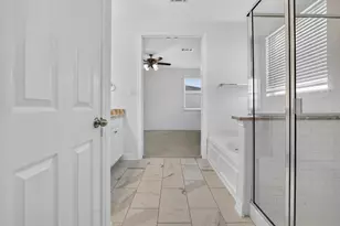 2740 Hidden Hollow Ln, Conroe, TX 77385 - Photo 27