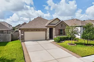 2740 Hidden Hollow Ln, Conroe, TX 77385 - Photo 3
