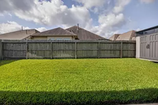 2740 Hidden Hollow Ln, Conroe, TX 77385 - Photo 41