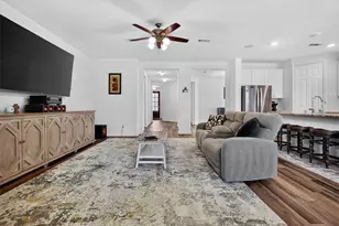 2740 Hidden Hollow Ln, Conroe, TX 77385 - Photo 13