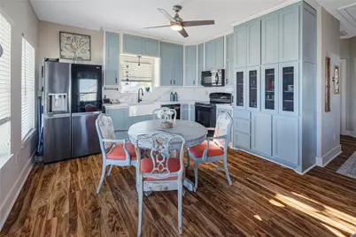 110 Verdia Drive, Crystal Beach, TX 77650 - Photo 17