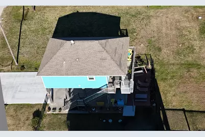 110 Verdia Drive, Crystal Beach, TX 77650 - Photo 29