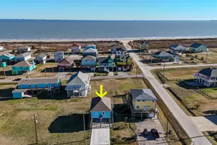 110 Verdia Dr, Crystal Beach, TX 77650 - Photo 11