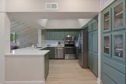 68 April Point S Unit E68 Drive S, Conroe, TX 77356 - Photo 13