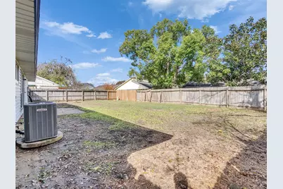 455 Capehill Drive, Houston, TX 77598 - Photo 23