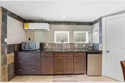 1314 15th Street, Galveston, TX 77550 - Photo 15