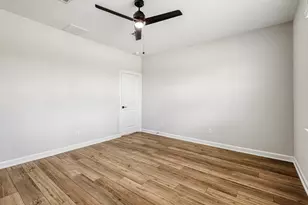 15761 Bayberry Trce Dr, Conroe, TX 77303 - Photo 13