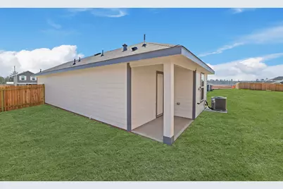 12243 Shield Crest Court, Willis, TX 77378 - Photo 15