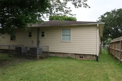 4721 9th Street #A, Bacliff, TX 77518 - Photo 27