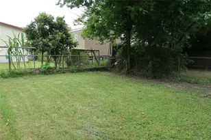 4721 9th St, Bacliff, TX 77518 - Photo 25