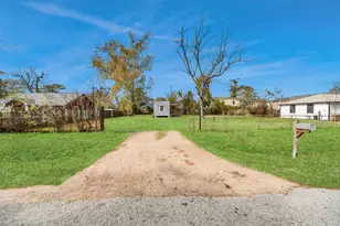 9325 Grady St, Houston, TX 77016 - Photo 5