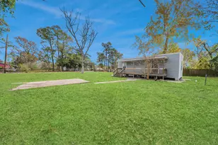 9325 Grady St, Houston, TX 77016 - Photo 11