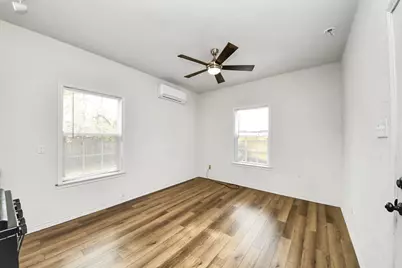 9325 Grady Street, Houston, TX 77016 - Photo 19