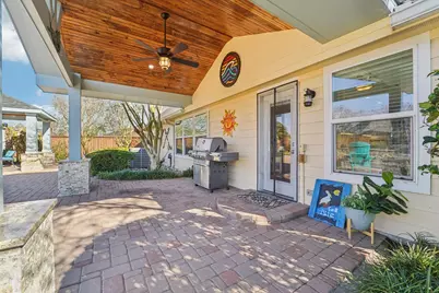 10822 W Dogwood Drive, La Porte, TX 77571 - Photo 27