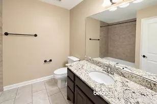 219 W 27th St, Houston, TX 77008 - Photo 5