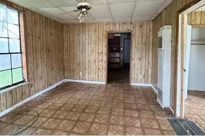 2392 Delaware Street, Beaumont, TX 77703 - Photo 9
