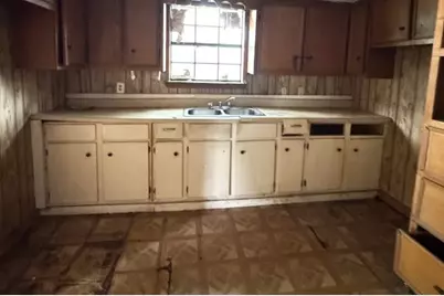 2392 Delaware Street, Beaumont, TX 77703 - Photo 15