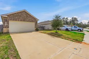 25722 Hickory Pecan Trl, Tomball, TX 77375 - Photo 3