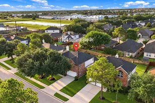 11404 Summit Bay Dr, Pearland, TX 77584 - Photo 39