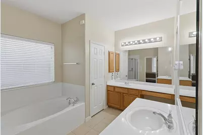 11404 Summit Bay Drive, Pearland, TX 77584 - Photo 19