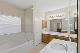 11404 Summit Bay Dr, Pearland, TX 77584 - Photo 19