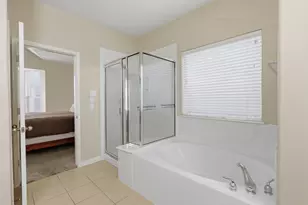 11404 Summit Bay Dr, Pearland, TX 77584 - Photo 21
